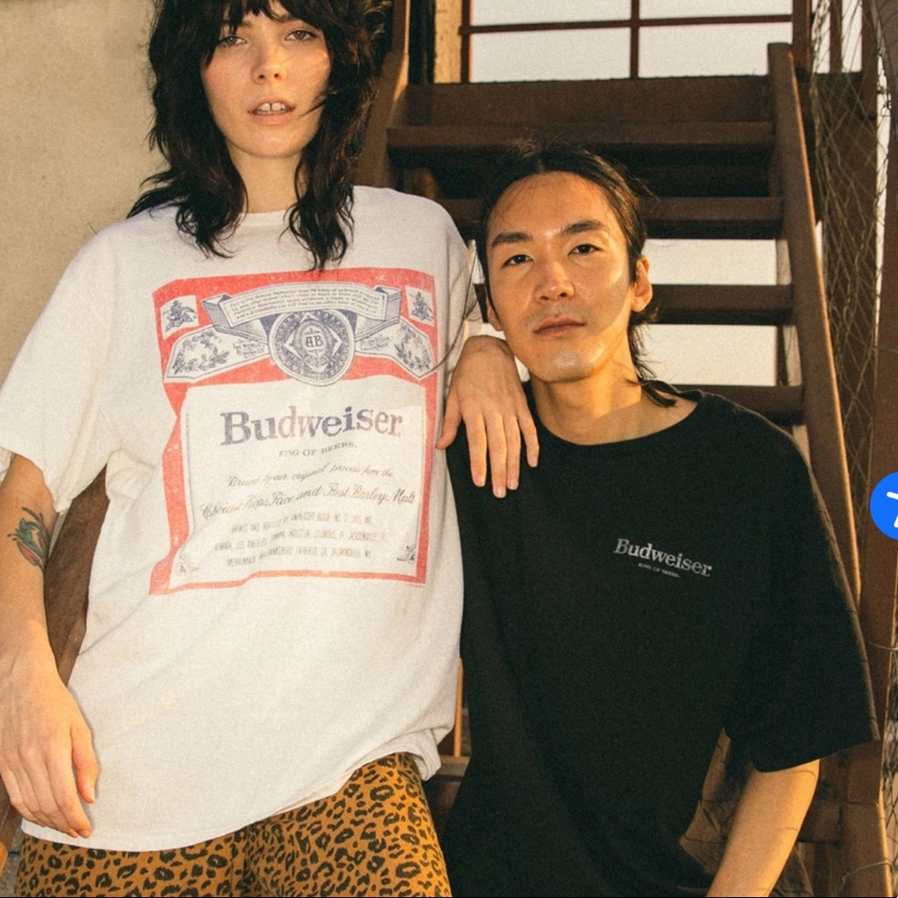 NWOT BUDWEISER CLASSIC FLEA MARKET TEE